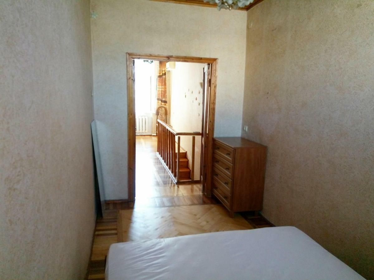 Homestay On Kanatna Street 57 Odessa Eksteriør billede