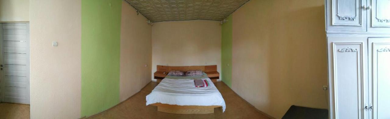 Homestay On Kanatna Street 57 Odessa Eksteriør billede